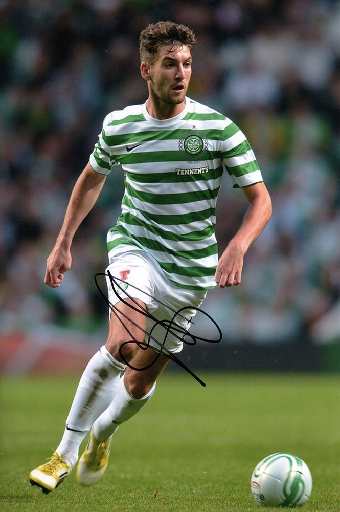 Charlie Mulgrew, Glasgow Celtic, signed 12x8 inch photo.