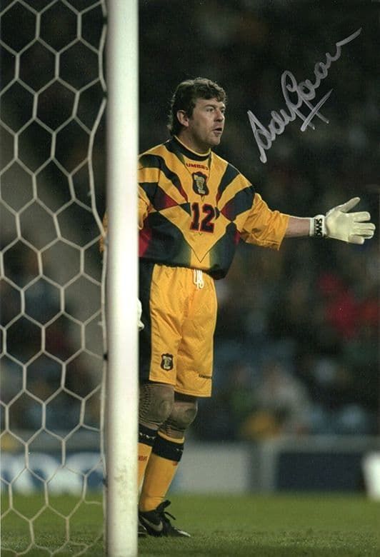 Andy Goram, Rangers legend, signed 12x8 inch photo.