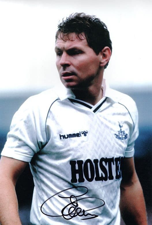 Clive Allen, Tottenham Hotspur, signed 12x8 inch photo.