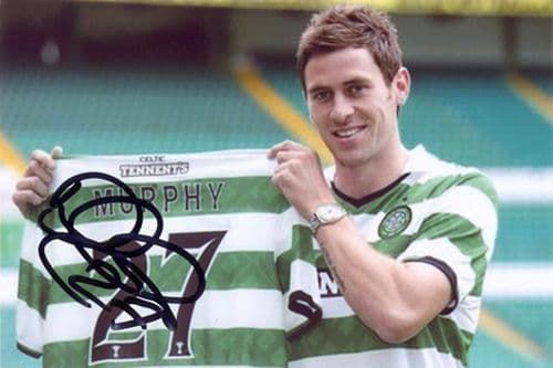 Daryl Murphy, Glasgow Celtic, signed 6x4 inch photo.