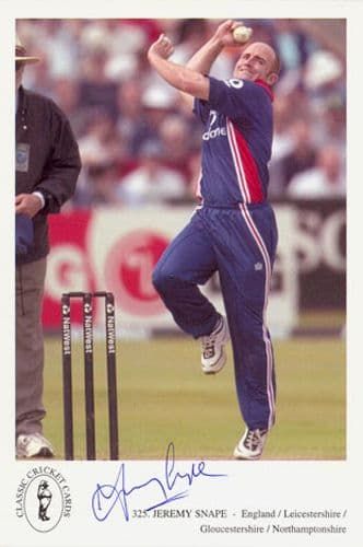 Jeremy Snape, Gloucestershire & England, signed 6x4 inch promo card.