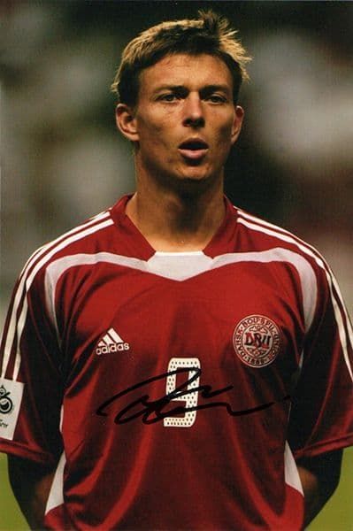 Jon Dahl Tomasson, Denmark, signed 6x4 inch photo.