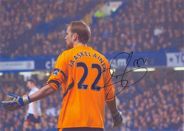 Jussi Jaaskelainen, Bolton Wanderers & Finland, signed 11.5x8.0 inch photo.
