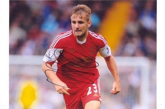 Luke Shaw, Southampton, signed 12x8 inch photo.