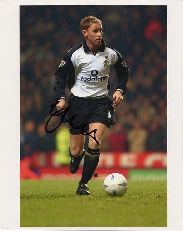 Nicky Butt, Manchester Utd, signed 10x8 inch photo.