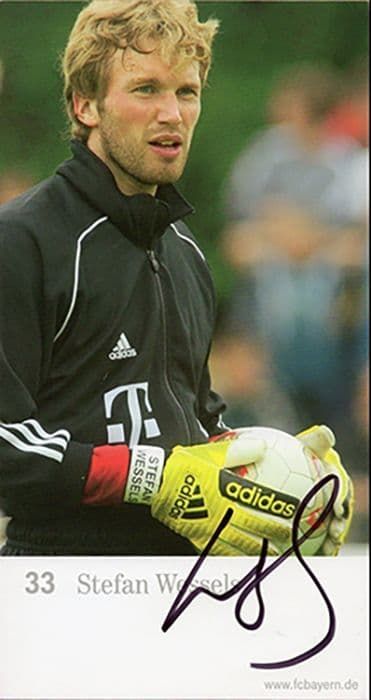 Stefan Wessels, Bayern Munich, signed 6.5x3.5 inch promo card.
