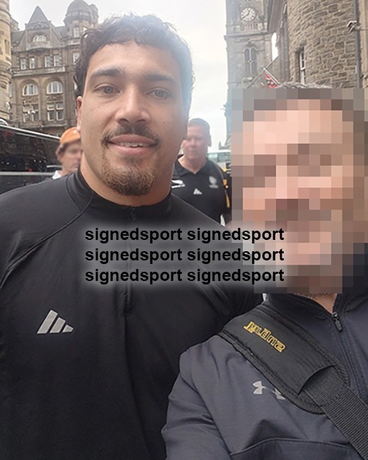 New Zealand All Blacks 2024/25 away shirt sig