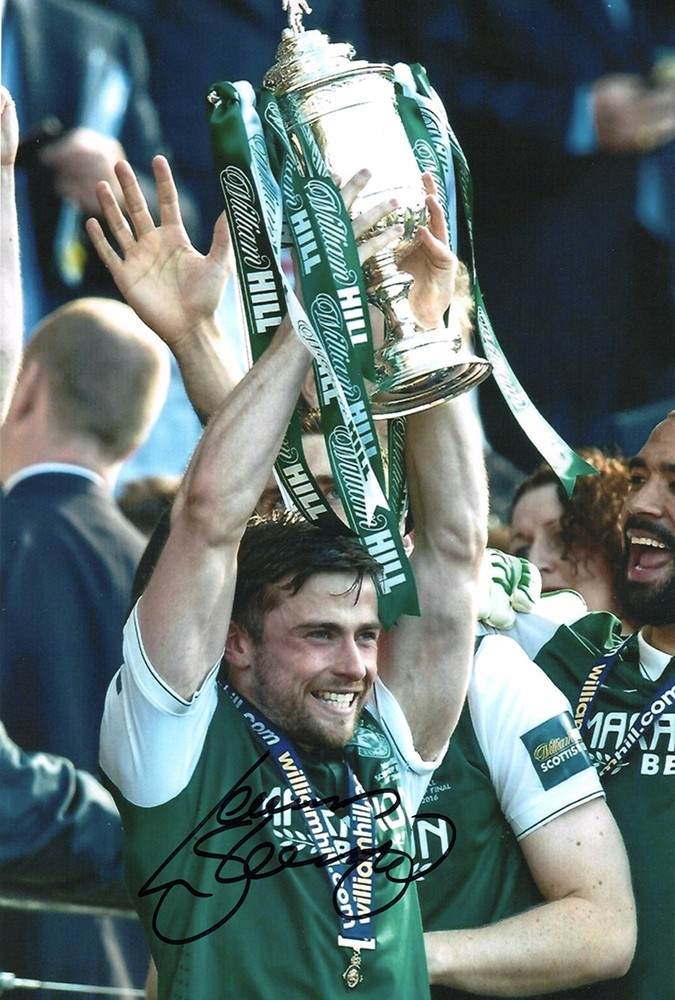 lewis stevenson, hibernian, signed 12x8 inch photo.