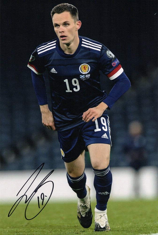 Lawrence Shankland, Hearts & Scotland, signed 12x8 inch photo.