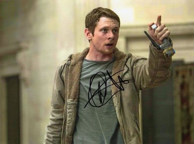 Jack O'Connell, Money Monster, signed 8x6 inc