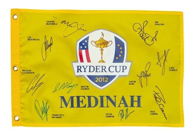Ryder Cup 2012 Medinah pin flag signed by 10 