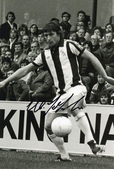 Willie Johnston, West Brom & Scotland, signed