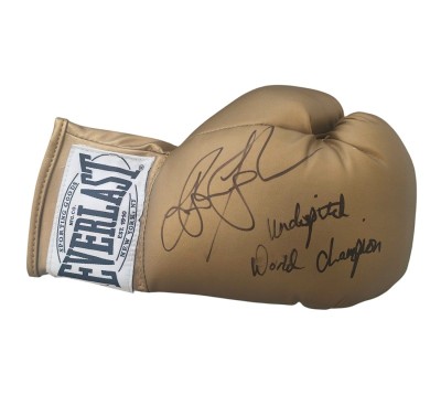 Josh Taylor, scottish boxer, signed Everlast gold boxing glove.