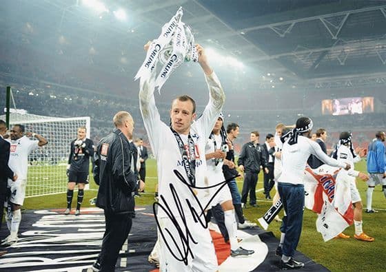 Alan Hutton, Tottenham Hotspur, signed 11x8 inch photo.(2)