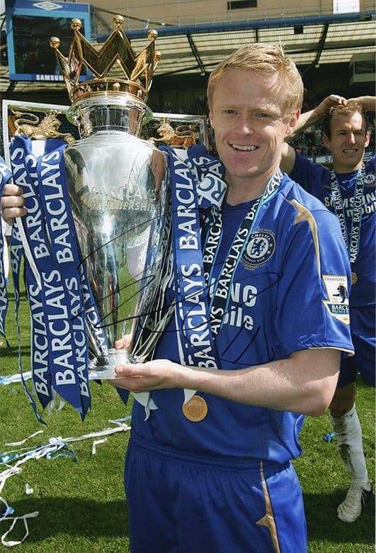Damien Duff, Chelsea, Republic of Ireland, signed 12x8 inch photo.
