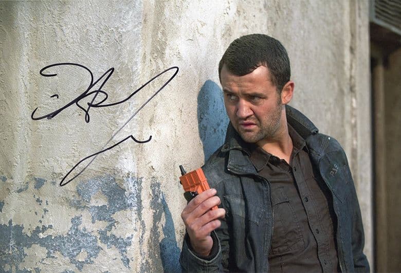 Daniel Mays, English actor, signed 12x8 inch photo.