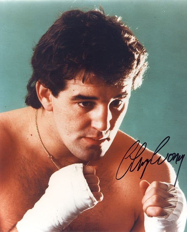 Gerry Cooney, American heavyweight boxer, signed 10x8 inch photo.