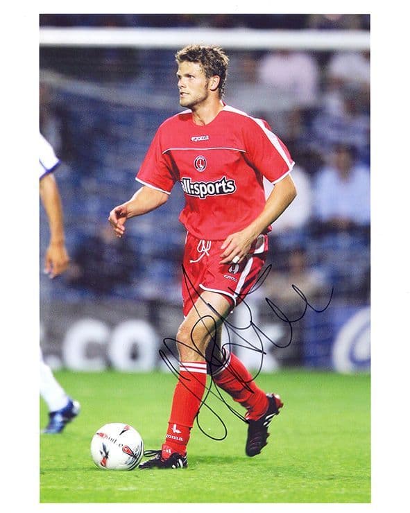Hermann Hreidarsson, Charlton Athletic & Iceland, signed 10x8 inch photo.