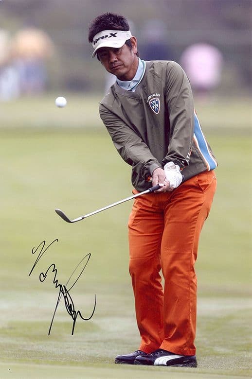 Hiroyuki Fujita, Japanese golfer, signed 12x8 inch photo.