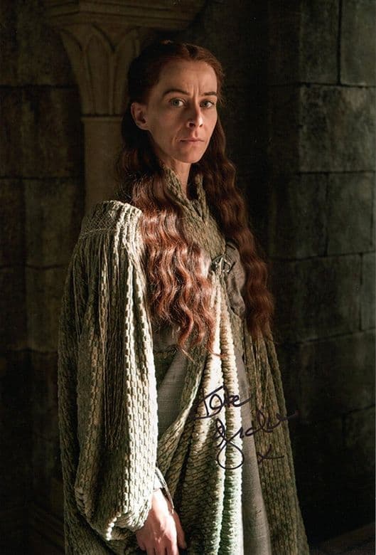 Kate Dickie, Game of Thrones, signed 12x8 inch photo.