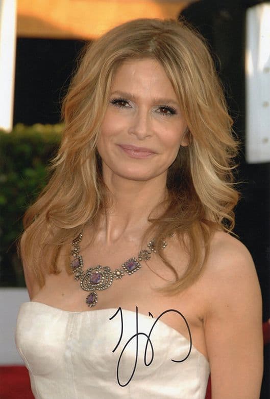 Kyra Sedgwick, American actress & producer, signed 12x8 inch photo.