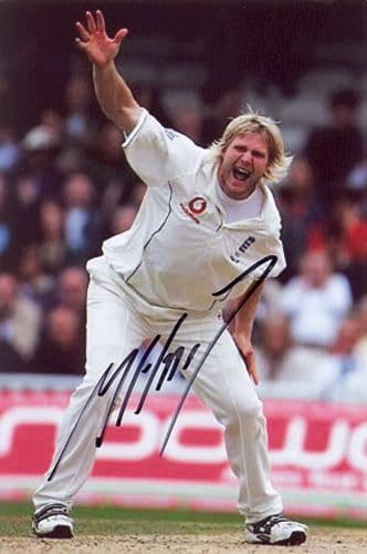 Matthew Hoggard, Leicestershire & England, signed 6x4 inch photo.