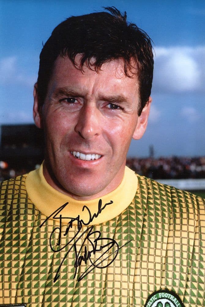 Pat Bonner, Glasgow Celtic & Republic of Ireland, signed 12x8 inch photo.