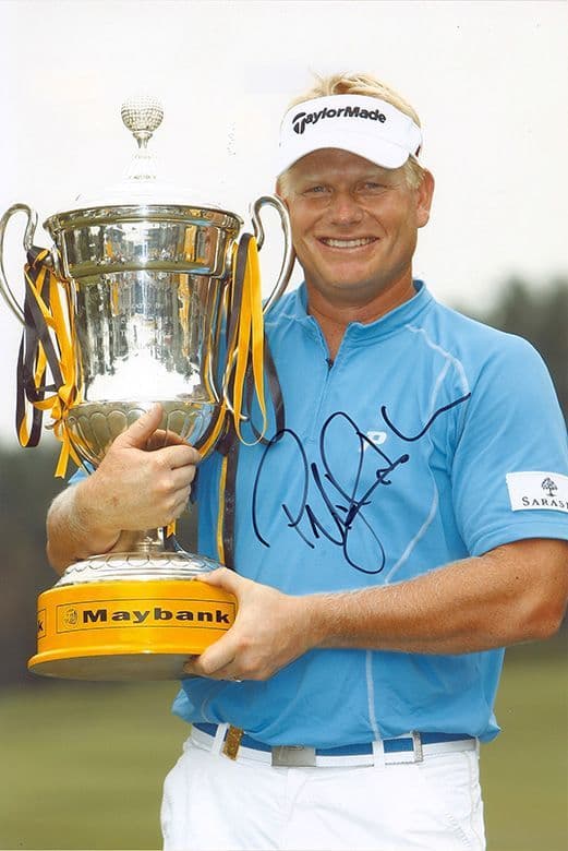 Peter Hedblom, Swedish golfer, signed 12x8 inch photo.