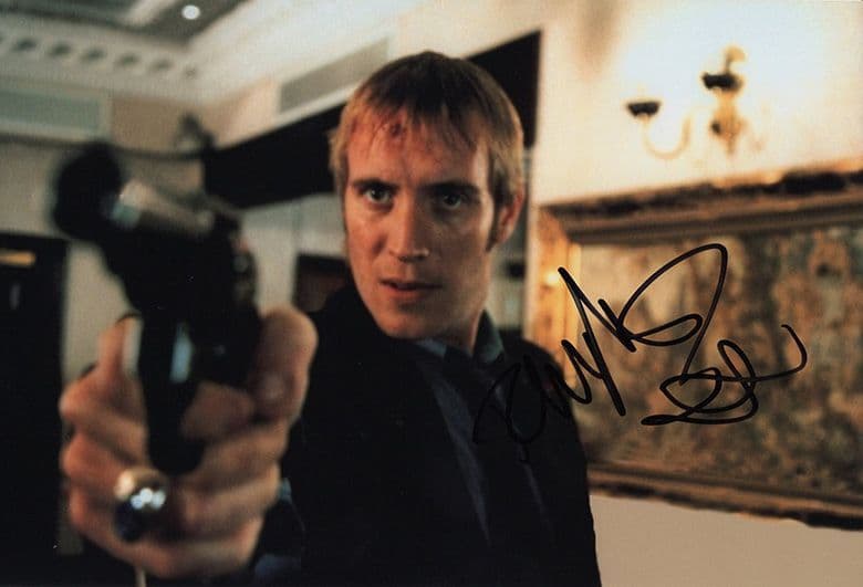 Rhys Ifans, Welsh actor, signed 12x8 inch photo.