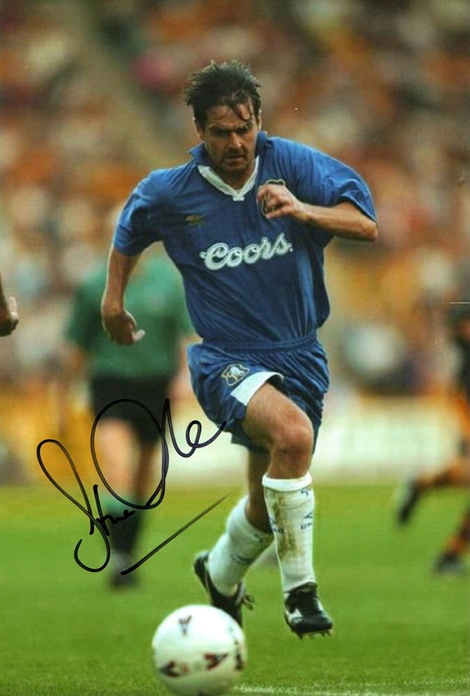 Steve Clarke, Chelsea & Scotland, signed 12x8 inch photo.