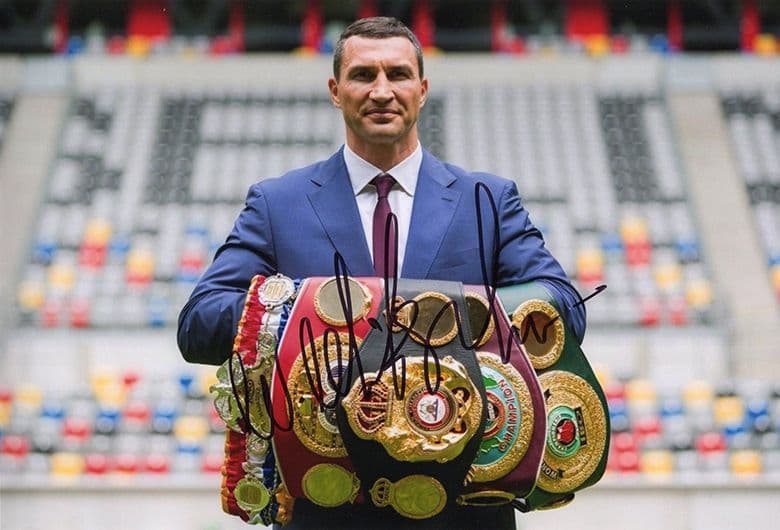 Wladimir Klitschko, World Heavyweight Boxing Champion, signed 12x8 inch photo.